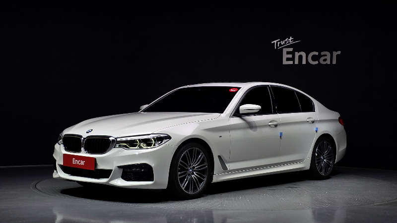 car BMW 5 Series id49607 main photo