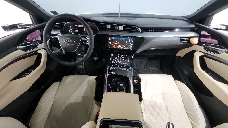 car Audi e-tron id49624 photo #7