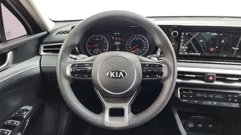 car KIA K5 id49649 photo #13