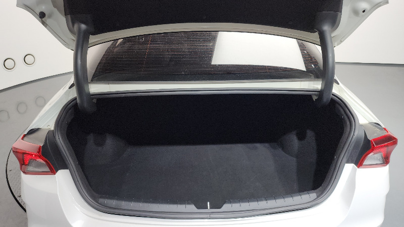car KIA K5 id49649 photo #18