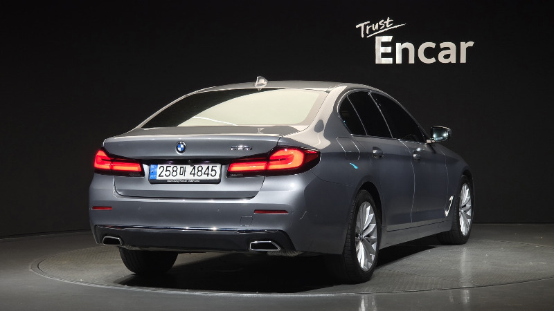 car BMW 5 Series id49695 photo #2