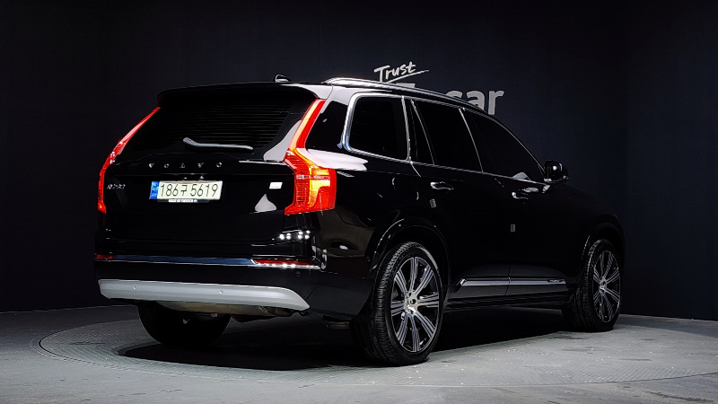 car Volvo XC90 id49787 photo #2