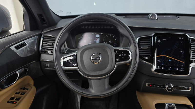 car Volvo XC90 id49794 photo #13