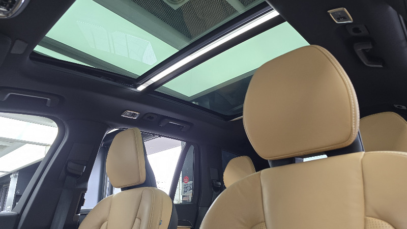 car Volvo XC90 id49794 photo #17