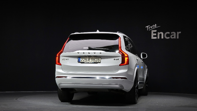 car Volvo XC90 id49795 photo #4