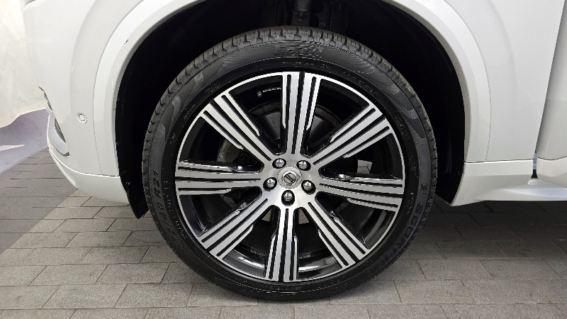 car Volvo XC90 id49795 photo #5