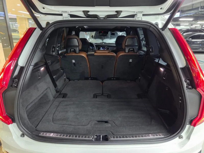 car Volvo XC90 id49797 photo #6