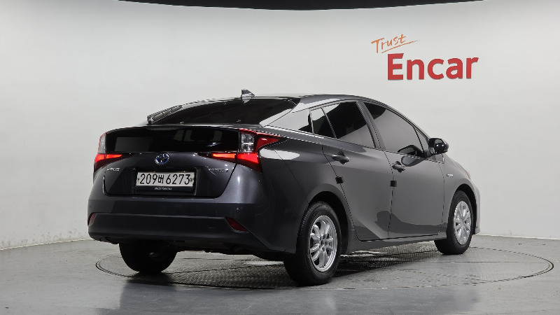 car Toyota Prius id50152 photo #2