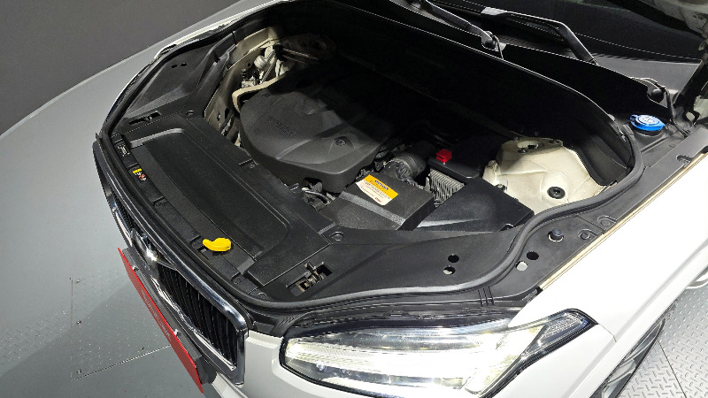 car Volvo XC90 id50246 photo #6