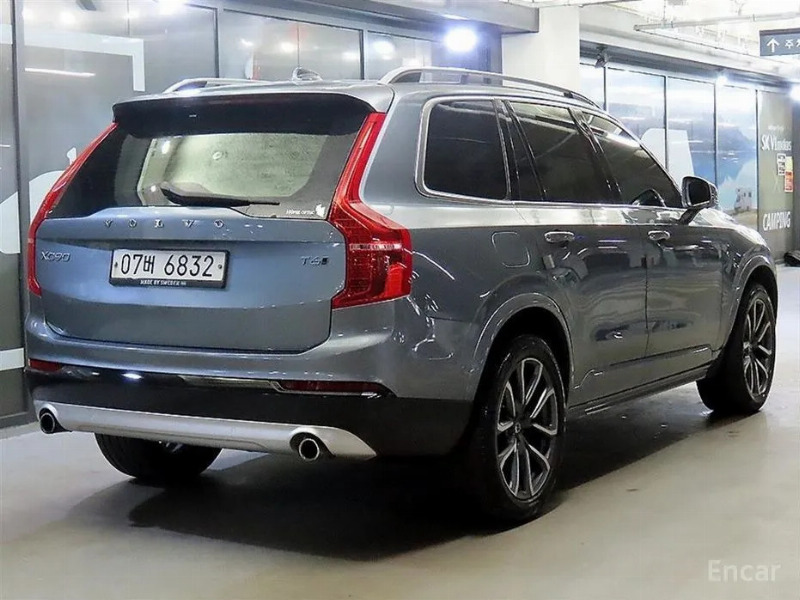 car Volvo XC90 id50247 photo #2
