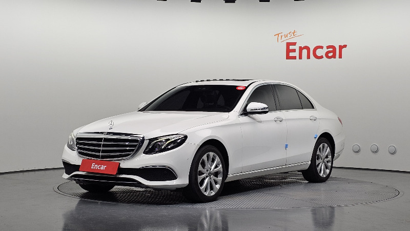 car Mercedes Benz E Class id50367 main photo