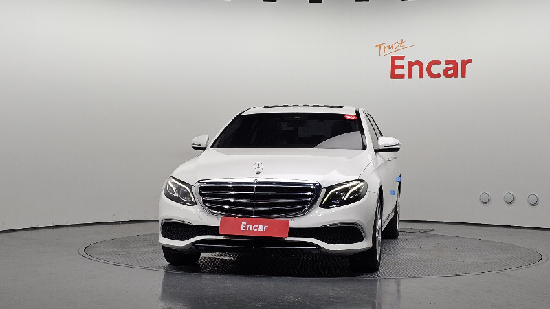 car Mercedes Benz E Class id50367 photo #3
