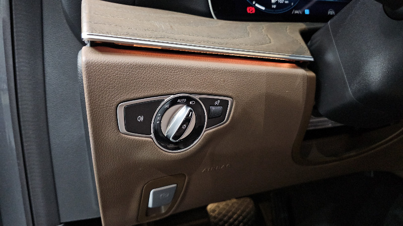 car Mercedes Benz E Class id50405 photo #19