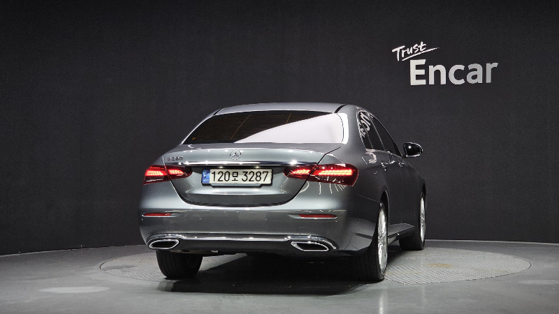 car Mercedes Benz E Class id50405 photo #4