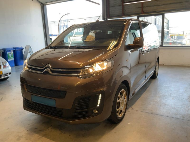 car Citroën Spacetourer id50671 main photo