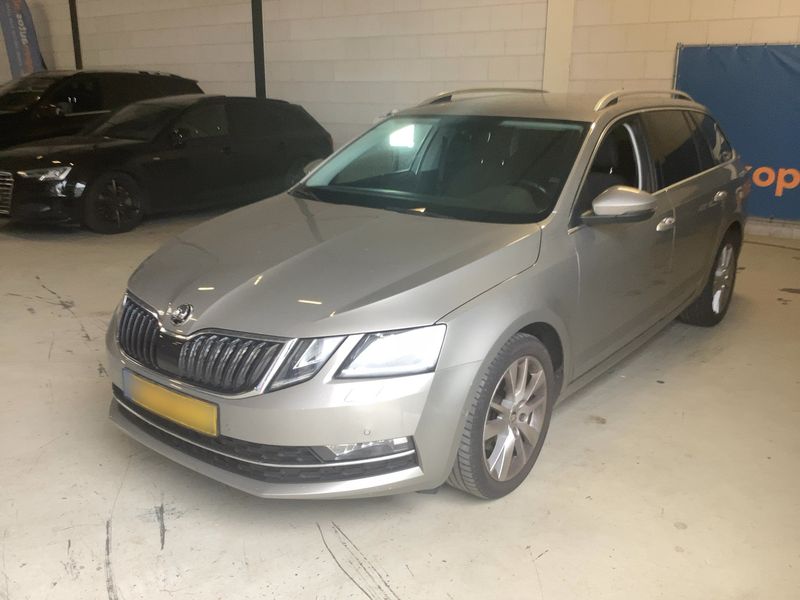 car Skoda Octavia id50845 main photo