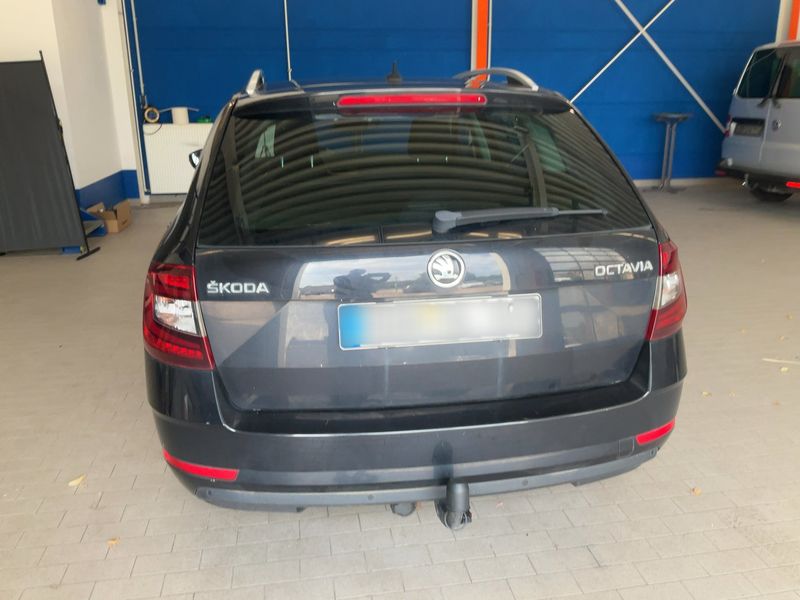 car Skoda Octavia id50854 photo #3
