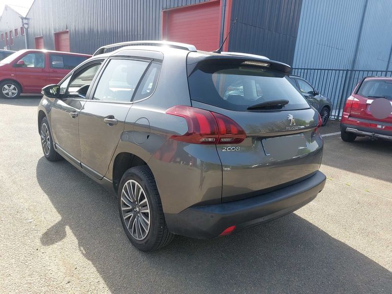 car Peugeot 2008 id50895 photo #2
