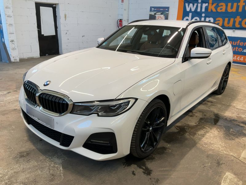 car BMW 3 Series id50996 main photo