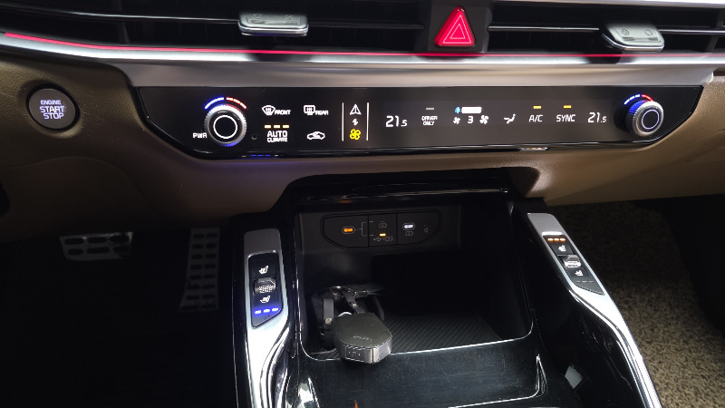 car KIA Sorento id51079 photo #17