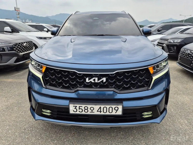 car KIA Sorento id51101 main photo