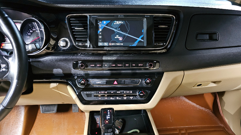 car KIA Carnival id51111 photo #15