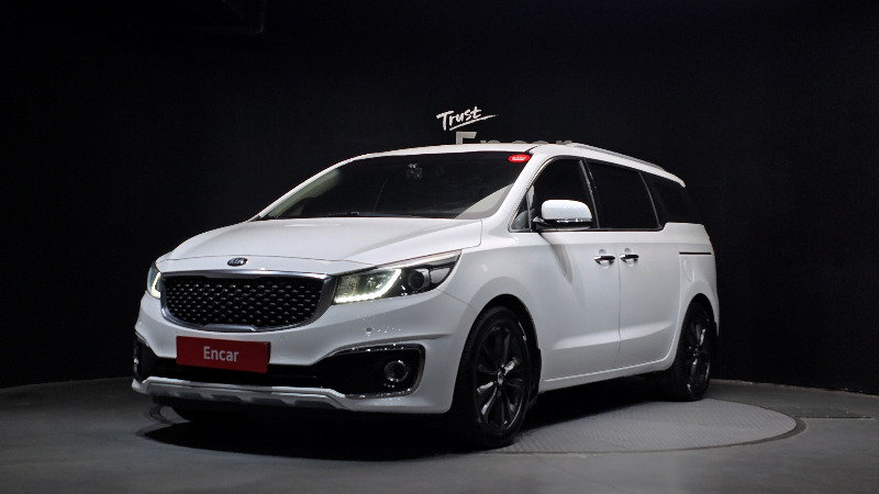 car KIA Carnival id51112 main photo