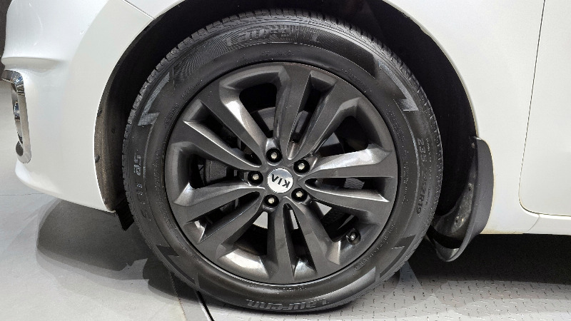 car KIA Carnival id51112 photo #5