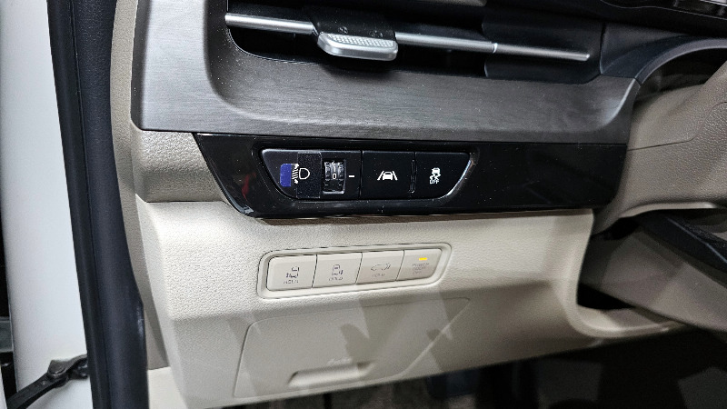 car KIA Carnival id51117 photo #16