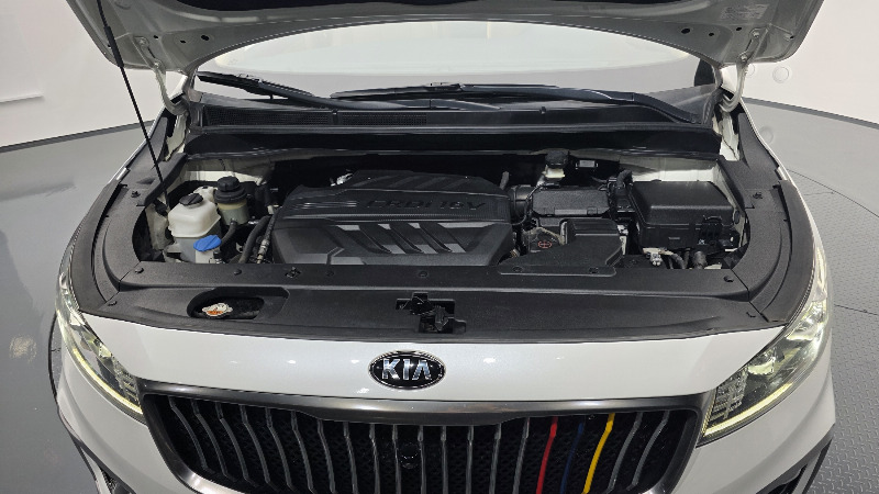 car KIA Carnival id51156 photo #6