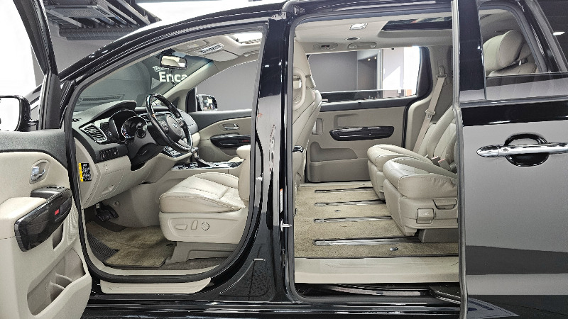 car KIA Carnival id51169 photo #10