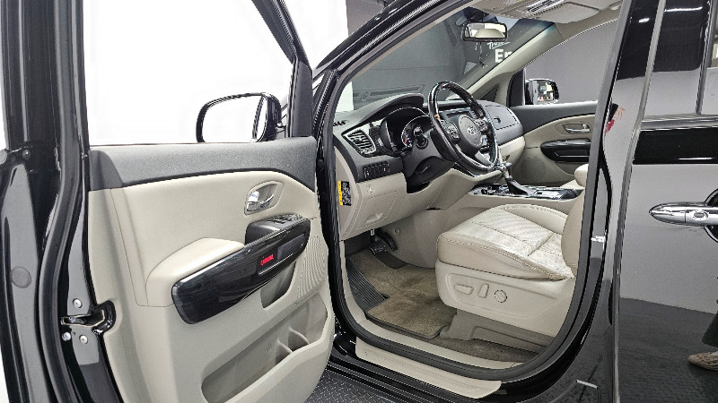 car KIA Carnival id51169 photo #11