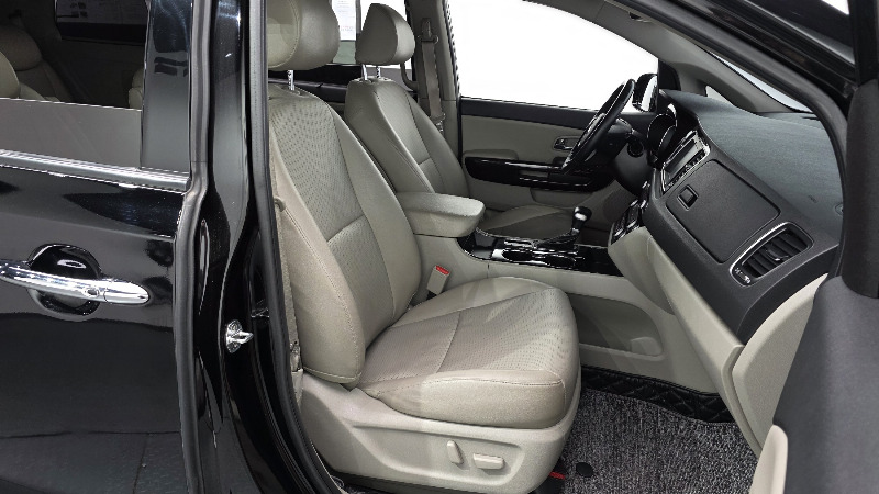 car KIA Carnival id51171 photo #11