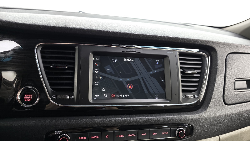 car KIA Carnival id51171 photo #14