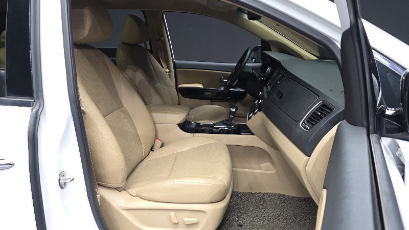 car KIA Carnival id51177 photo #11