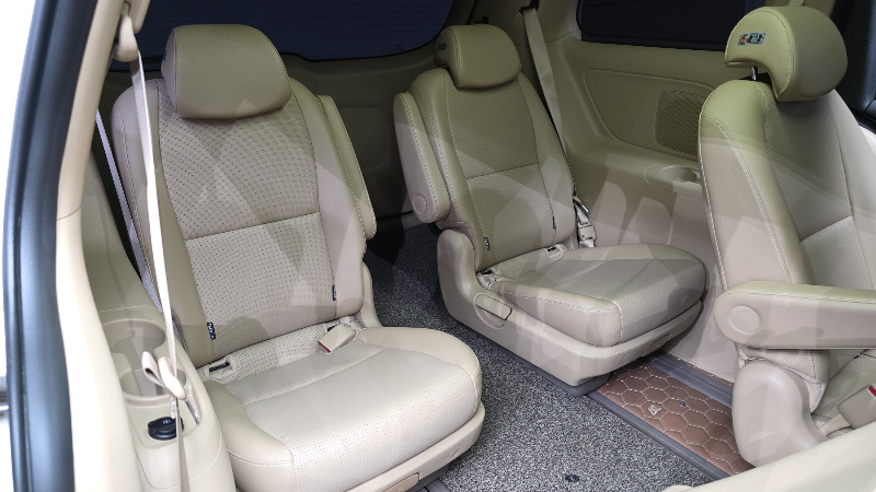 car KIA Carnival id51177 photo #19
