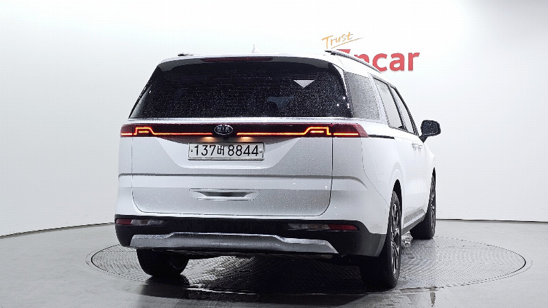 car KIA Carnival id51186 photo #4