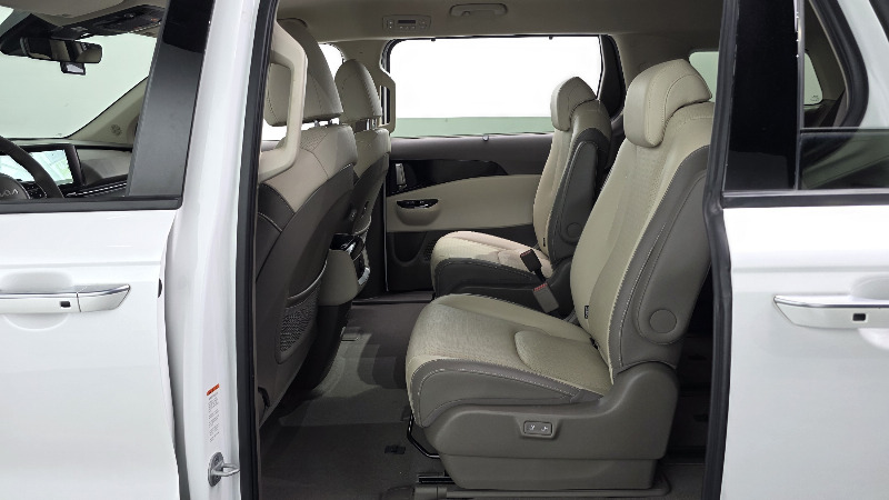 car KIA Carnival id51187 photo #12