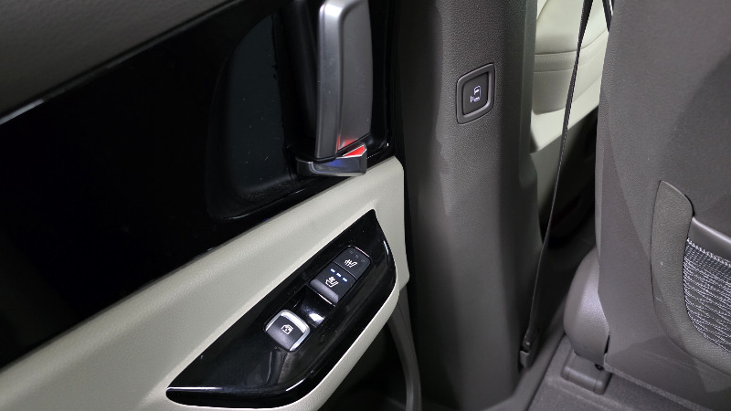 car KIA Carnival id51187 photo #19