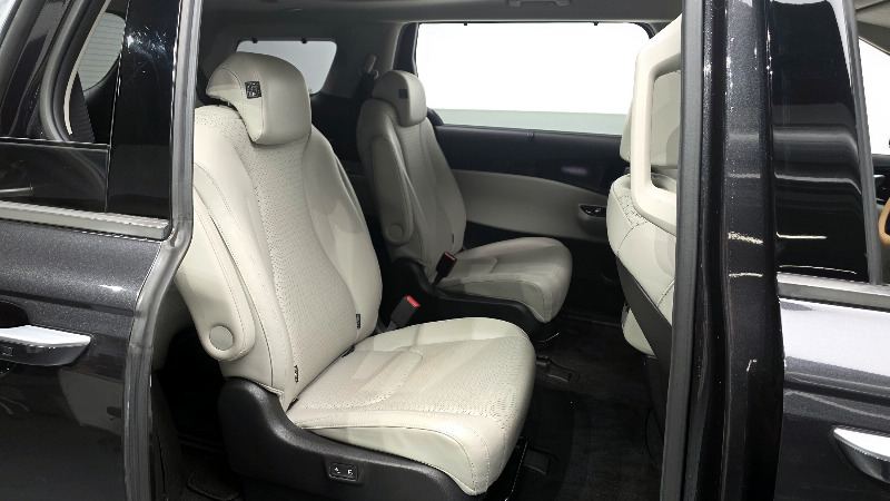 car KIA Carnival id51188 photo #11