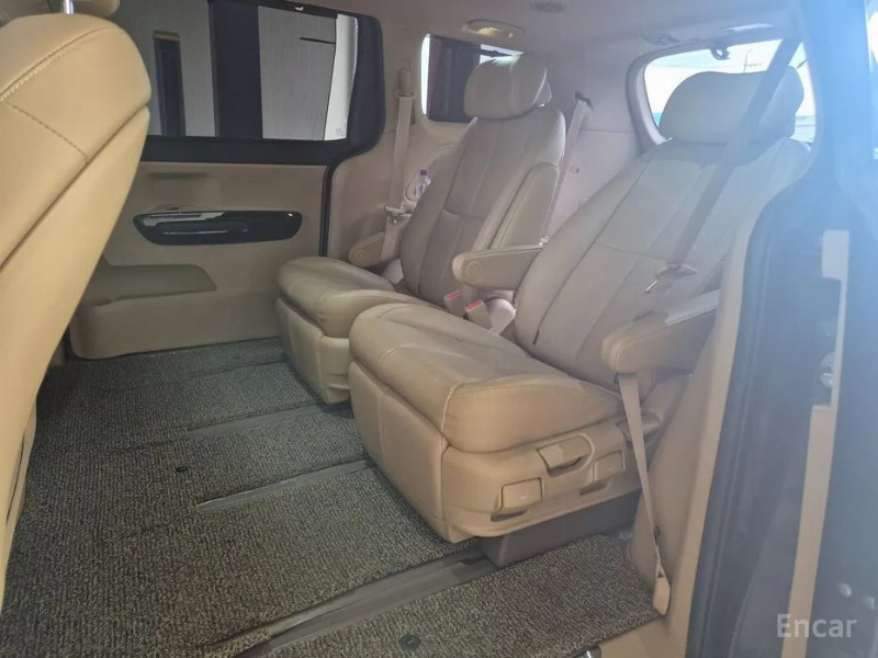car KIA Carnival id51407 photo #13