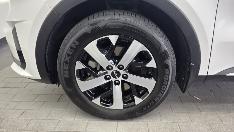 car KIA Sorento id51409 photo #5