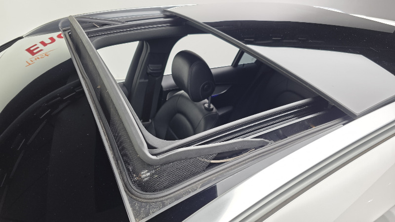car Mercedes Benz GLC id51522 photo #19