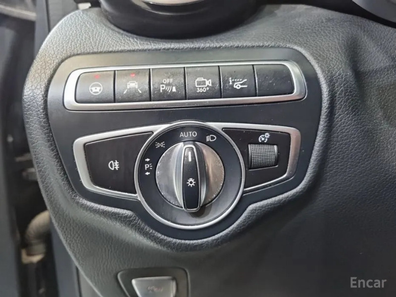 car Mercedes Benz GLC id51525 photo #13