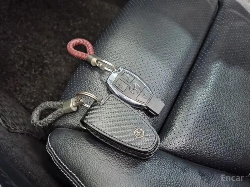 car Mercedes Benz GLC id51525 photo #16