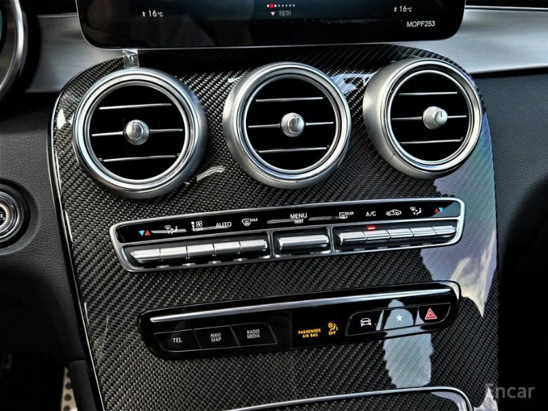 car Mercedes Benz GLC id51528 photo #17