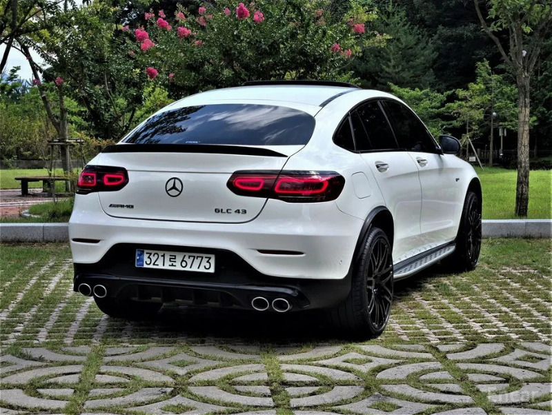 car Mercedes Benz GLC id51528 photo #2