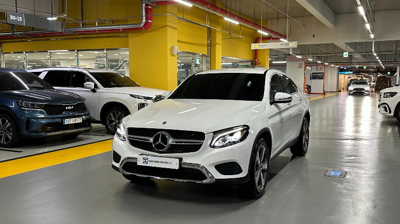 car Mercedes Benz GLC id51536 main photo