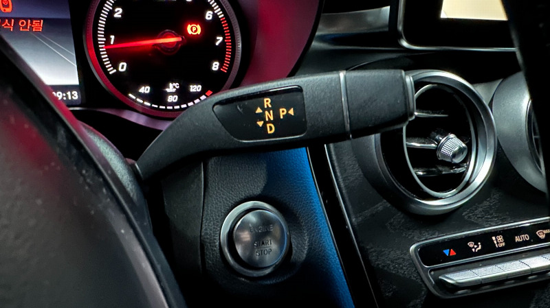 car Mercedes Benz GLC id51536 photo #9