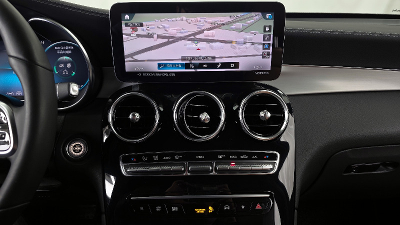 car Mercedes Benz GLC id51542 photo #14